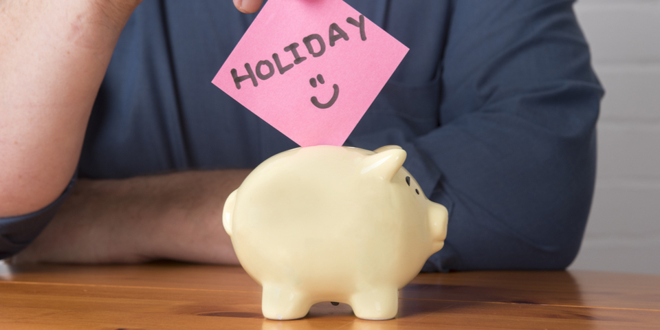 4 Money Tips to Help You Manage Your Holiday Spending